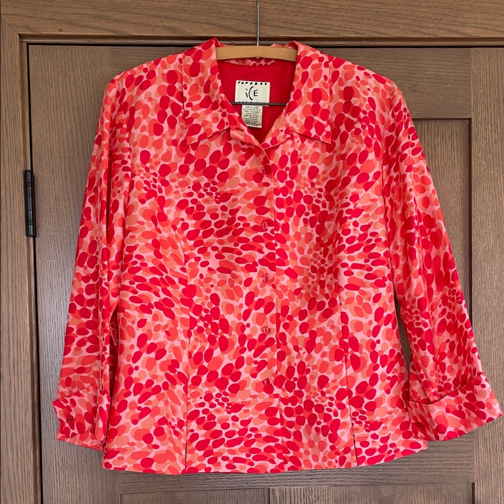 Ice Red Pants with Coral-Patterned Top